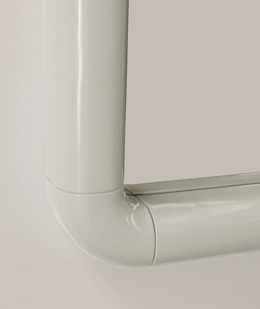 Dora Gloss Mirror Creme