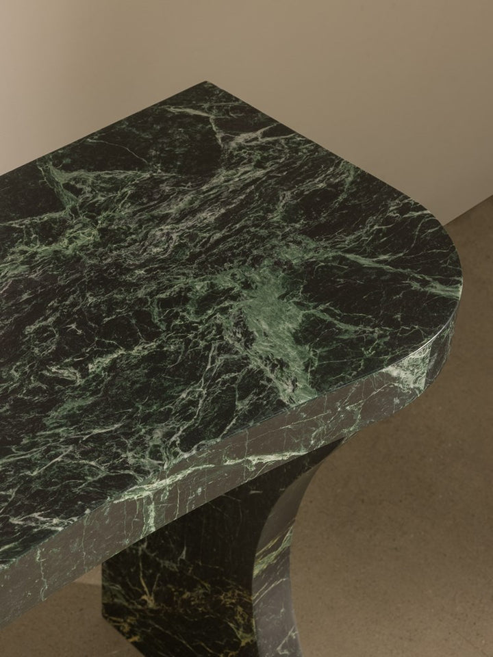 Eloise Console