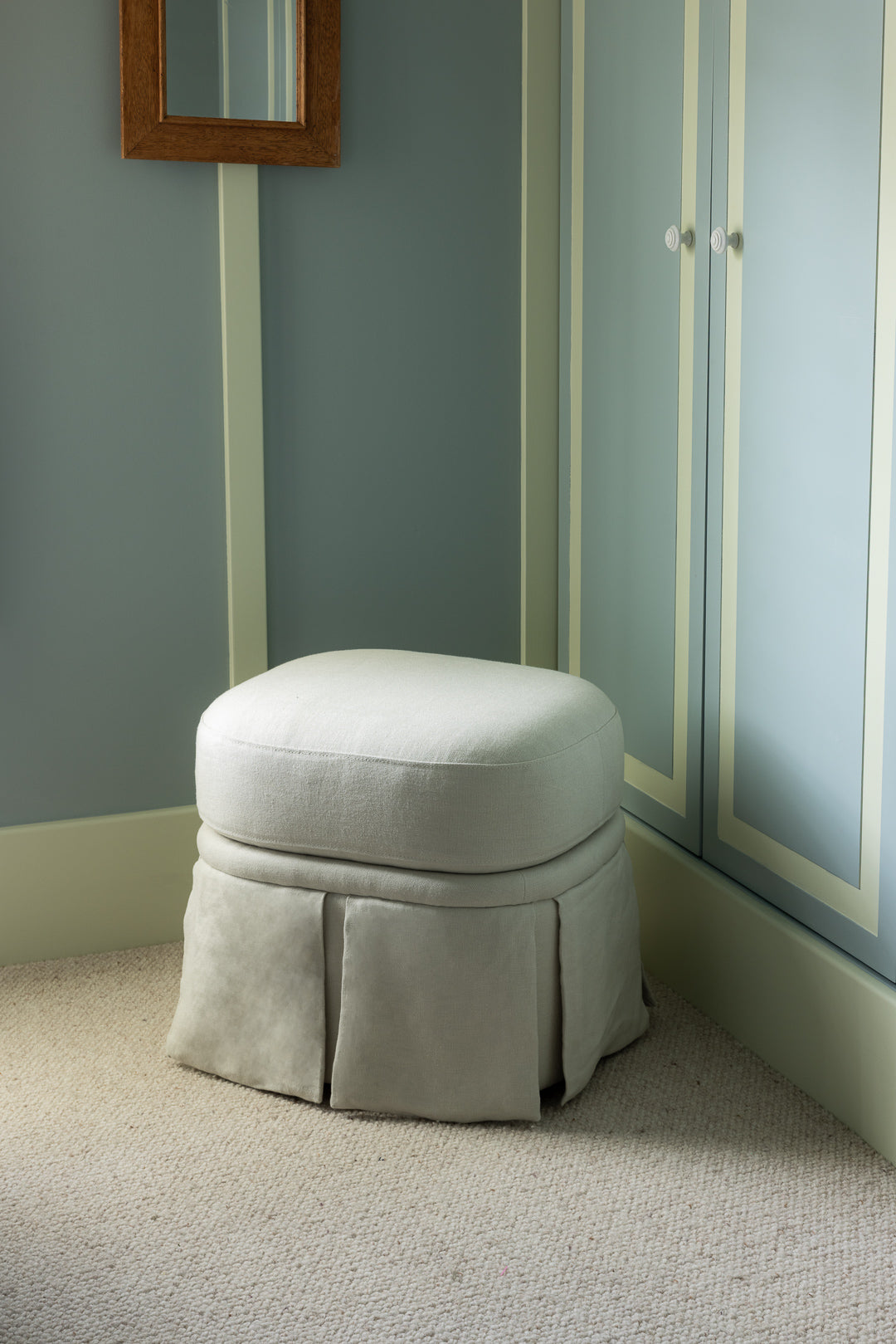 Nora Ottoman Small Creme