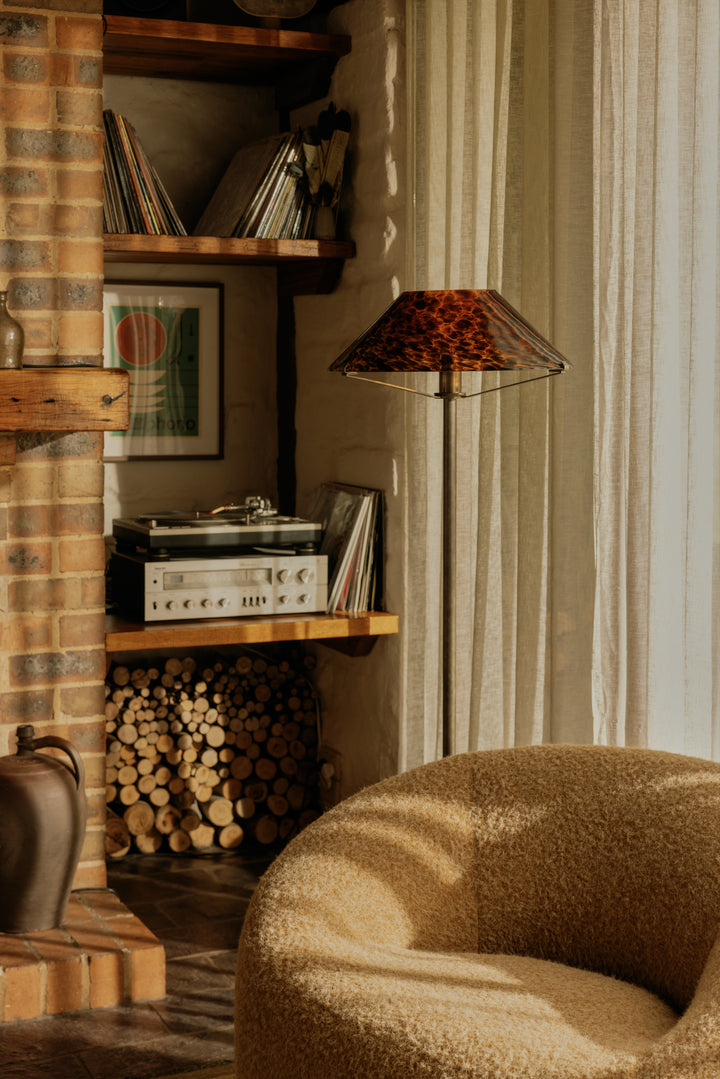 Otis Floor Lamp US