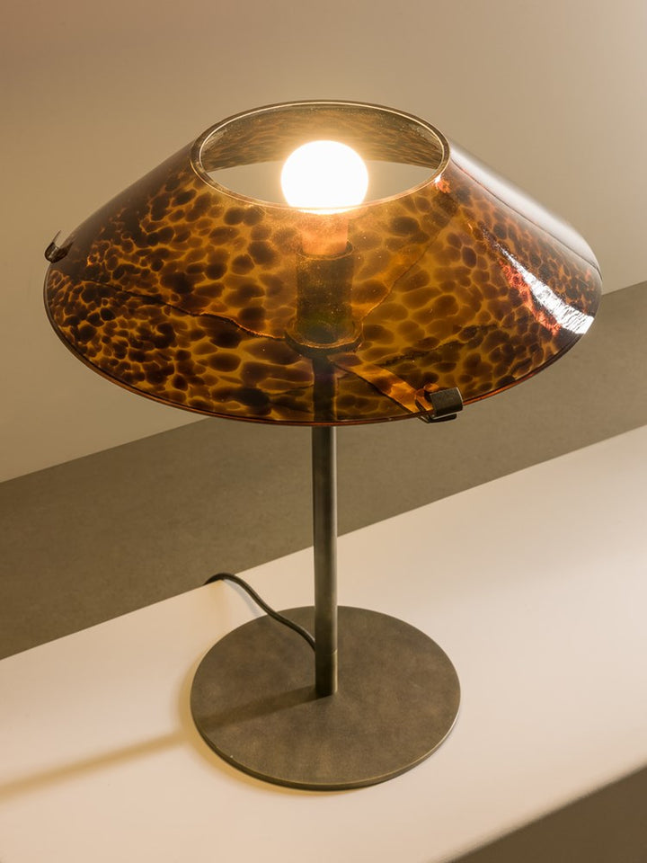 Otis Table Lamp US