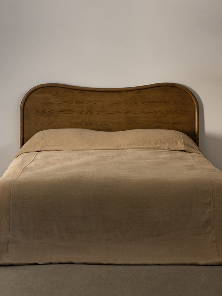 Remy Bedhead Saddle