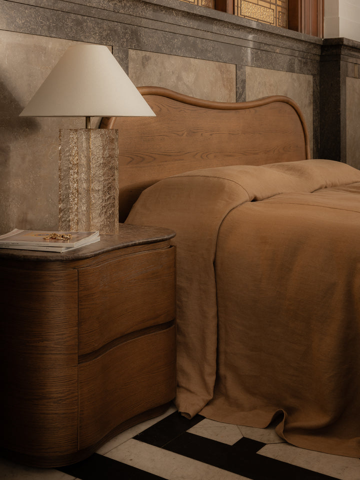 Remy Bedside Saddle