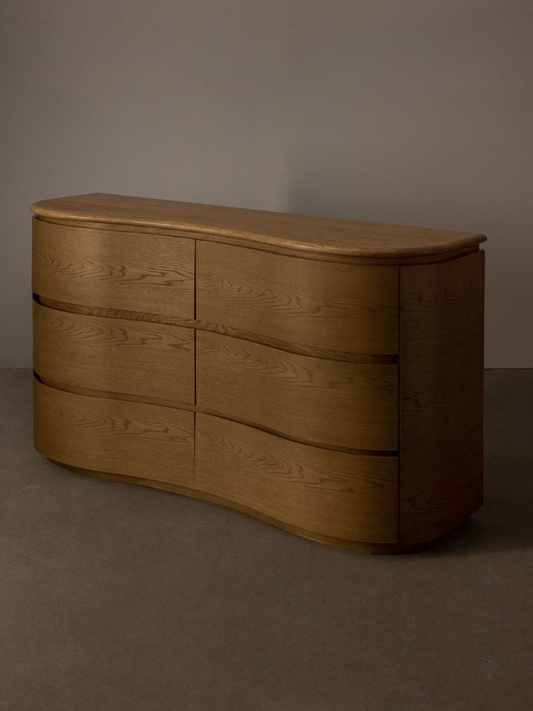 Remy Timber Dresser Saddle