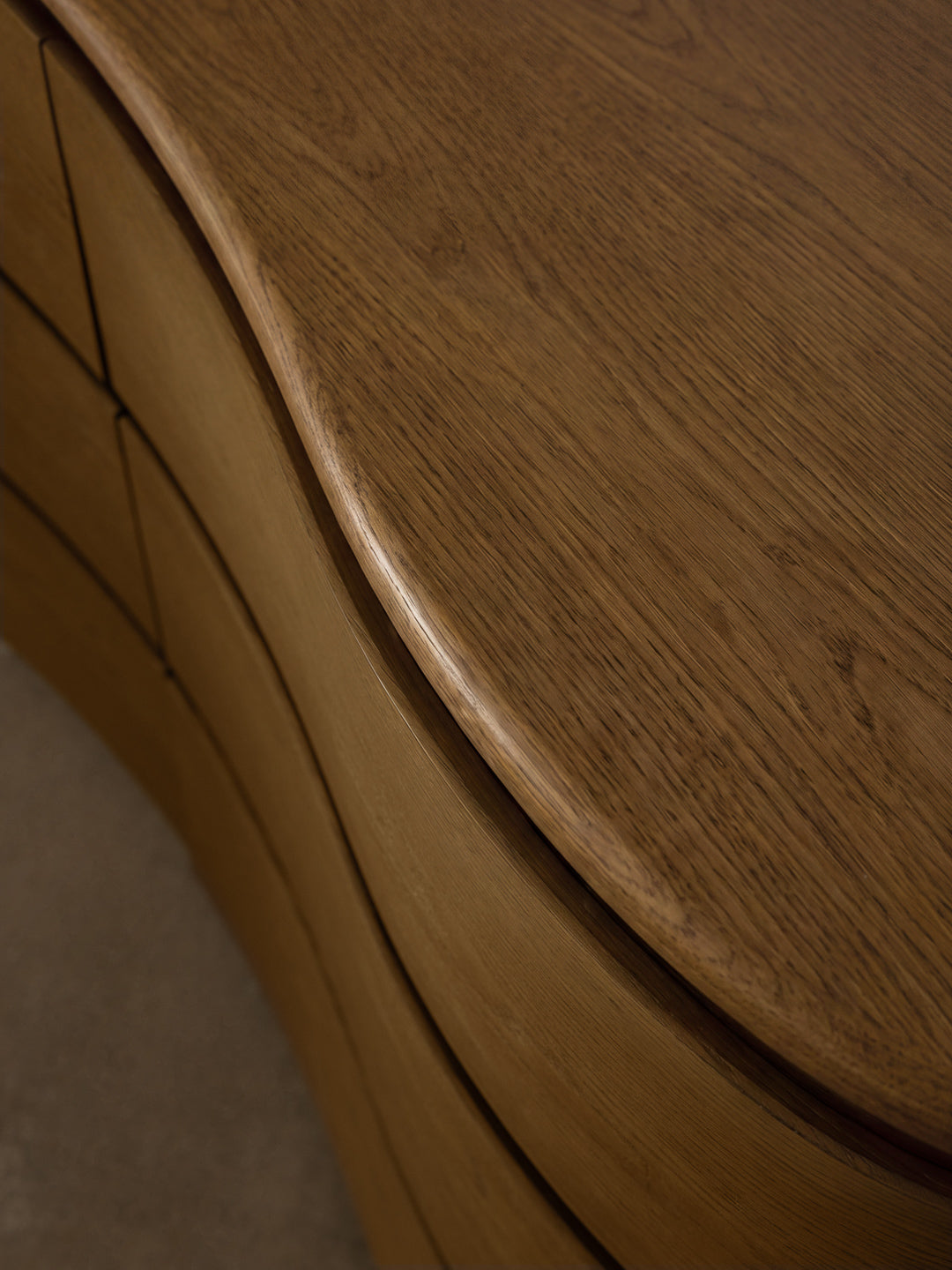 Remy Timber Dresser Saddle