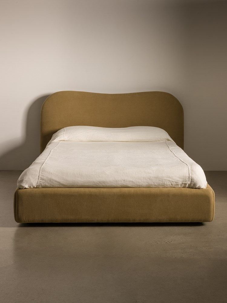 Remy Upholstered Platform Bed Queen