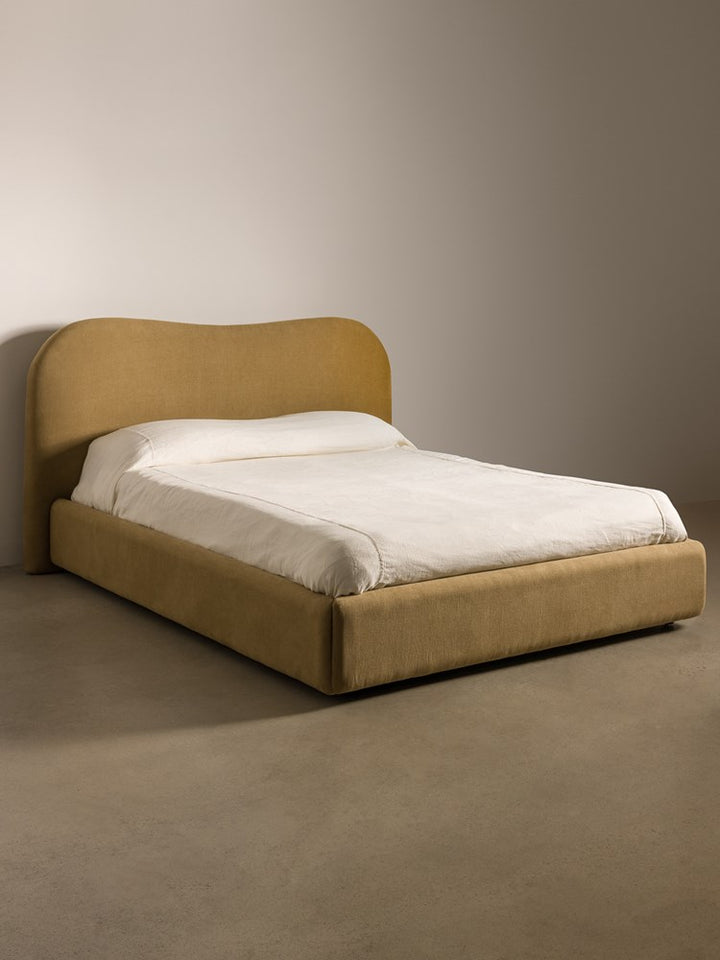 Remy Upholstered Platform Bed Queen