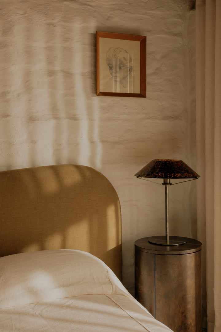 Otis Table Lamp US