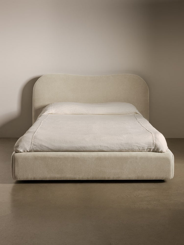Remy Upholstered Platform Bed Queen