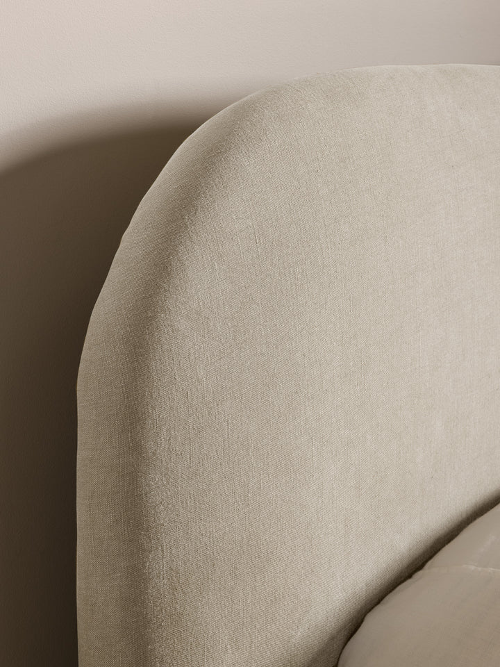 Remy Upholstered Platform Bed King
