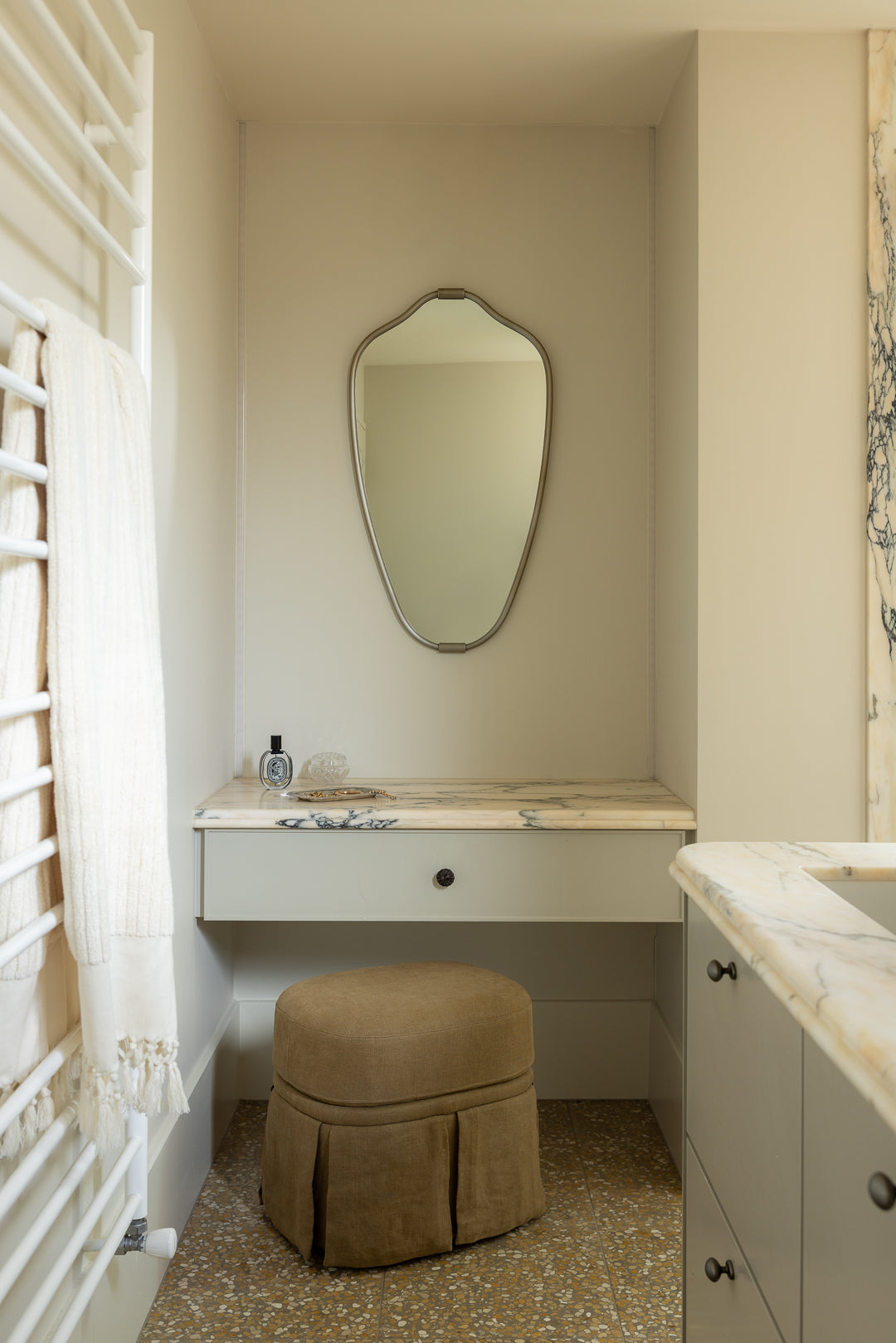 Nora Ottoman Small Caramel