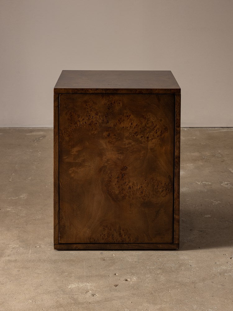 Vernier Linear Side Table Tabac II
